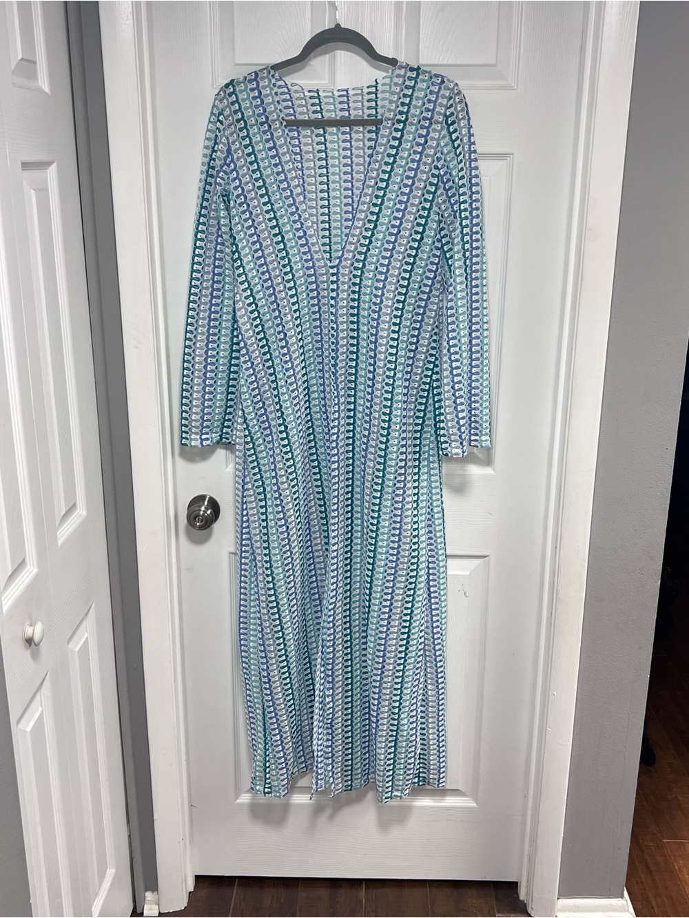 V-Neck Long Sleeve Printed Maxi Dress - Blue & Teal Cover- Up See-Thru Size L